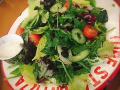 纯素沙拉-Tube station站点比萨(王府井百货店)