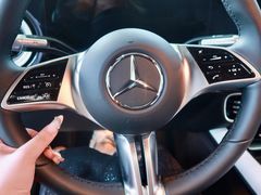 -宁波之星奔驰4S店(海曙店)