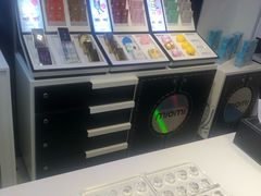 -miomi米欧米美瞳隐形眼镜(新世界大丸百货店)