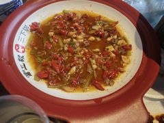 -富正毅三下锅·湘西韵味(天门山索道店)
