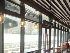 -星巴克(西藏路店)