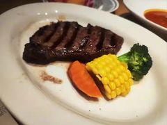 -食间牛排(重庆路万达店)