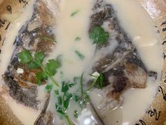 招牌鱼头汤-75幢私房菜馆