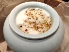 坚果老酸奶-老头儿油爆虾·1987杭州烟火味(湖滨银泰in77D区店)