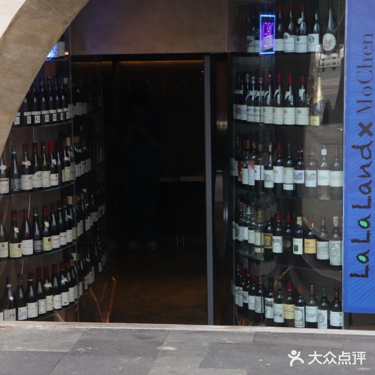 成都探店｜年度最佳自然酒餐厅，氛围感满分💯