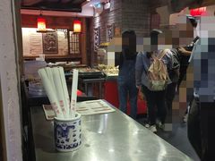 大堂-张氏宽窄巷成都名小吃(茂业百货华强北店)