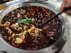 -老表牌·蛙蛙鸡冷锅鱼(成都东站店)