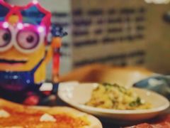 -WOLFGANG PUCK KITCHEN & BAR(迪士尼小镇店)