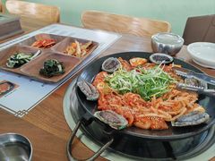 -城山辣炒黑猪肉