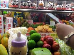 -六合夜市