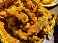 -爆炸头阿姨小四川正宗川味小吃(无任何分店)