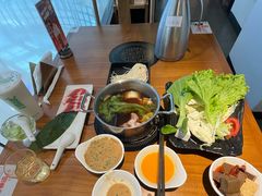-呷哺呷哺(松北万象汇店)