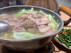 -川堂风·跷脚牛肉·乐山爆炒(宝山日月光店)