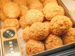 -酥大興·新国潮糕点配茶饮(龙岗万达黑金店)