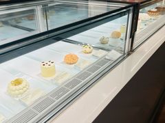 -潮一不贰·法式甜品·生日蛋糕·西式简餐(外滩店)