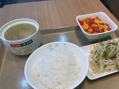 -老乡鸡(西岸凤巢店)