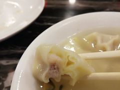 虾肉小馄饨-王家沙点心店(南京西路总店)