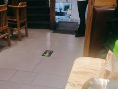 -青瓦餐厅·生鱼片·韩园烤肉(西塔店)