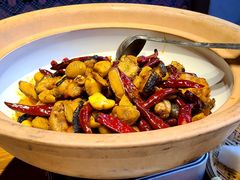 姜辣娃娃渔-印象鲵宴·张家界地标美食名片(溪布街店)