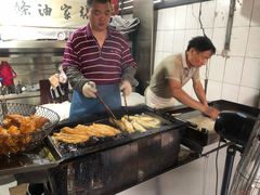 自助取餐区-张家油条