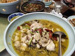 -窄巷子陕菜馆·地道陕西菜(粉巷店)