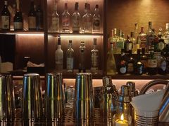 -Whisper Bar 