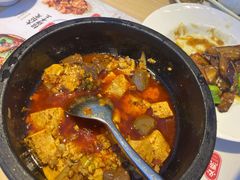 麻婆鸭血豆腐-关东小磨东北菜(上海长风大悦城店)