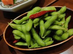 -8PINTS八品脱·日料·烧鸟·精酿小酒馆(莘庄店)