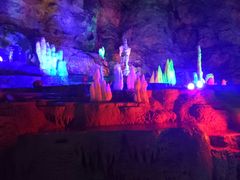 -泰安地下龙宫景区