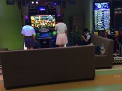 -爱玩嘉年华(江北一店)