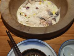 -滇香肴·云南菜蒸汽石锅鱼(云南北路店)