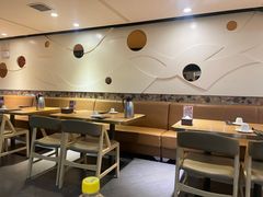 大堂-鸣记脆皮烤鱼(铁西店)