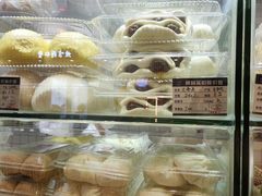 -白玉兰食品甜凤店(合生汇店)