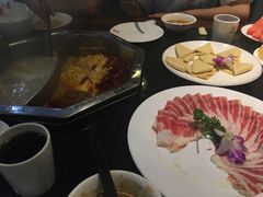 -重庆德庄火锅(体育中心店)