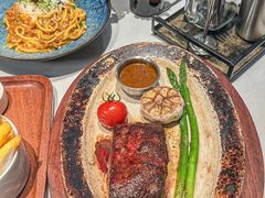 -阿妮叶李(光谷世界城店)