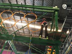 -超人空间竞技场·轰趴团建蹦床主题公园