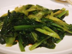 豆豉鲮鱼炒油麦菜-至潮餐厅精致粤菜·活鲈鱼·走地鸡(珠江新城店)