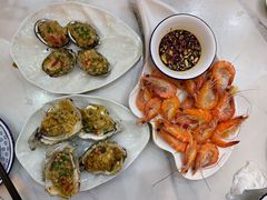 -覃记海鲜美食餐厅