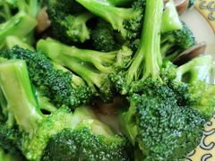 西兰花扒草菇-砂锅居(西四店)