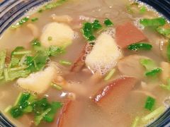 金陵鸭血粉丝汤-弄堂小笼包(天津南开大悦城店)