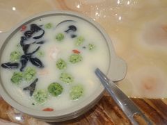 -伊和园清真餐饮