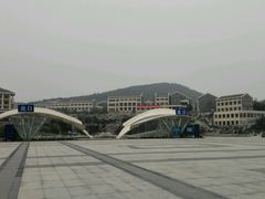 高铁对面-枣庄站