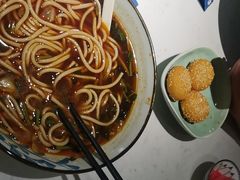 -鑫花溪牛肉米粉(凤凰街创始总店)