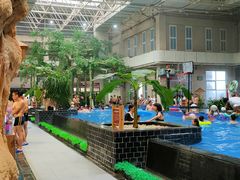 -兴芮温泉度假区