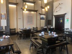 大堂-仁虎老火锅(黄泥磅店)