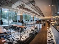 -昆山琶拉帝诗酒店·河畔咖啡厅Riverside Cafe