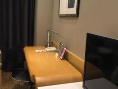 -上海中航虹桥机场泊悦酒店