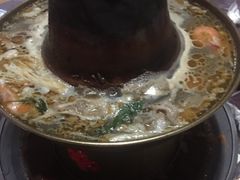 热气腾腾的火锅-鑫龙火锅城(青岛分店)