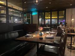 -Carbon莫卡哆·意大利复古集市餐厅(杭州大厦店)
