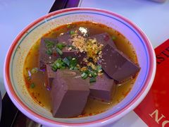 老广辣鸭血-赵财财·肠粉·煲仔饭(华润万象城店)